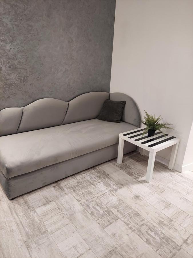 Однокомнатная Форум-центр Apartment Лвив Екстериор снимка