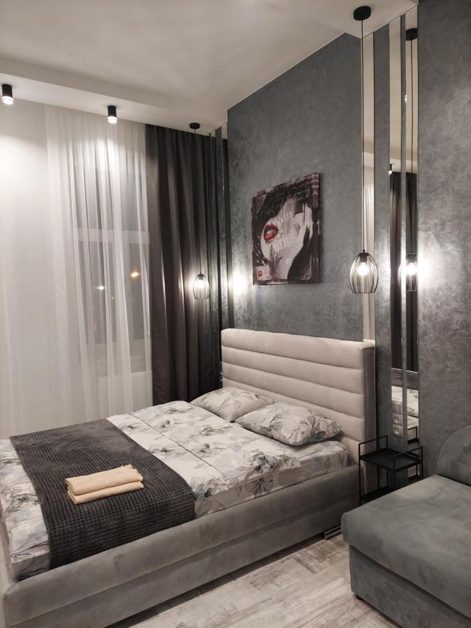 Однокомнатная Форум-центр Apartment Лвив Екстериор снимка