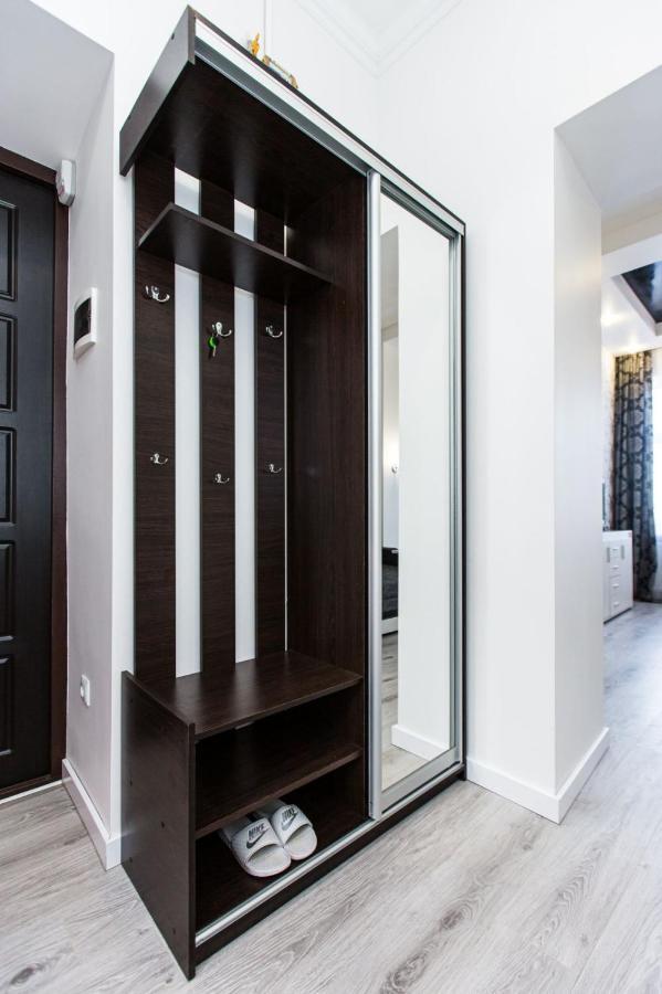 Однокомнатная Форум-центр Apartment Лвив Екстериор снимка