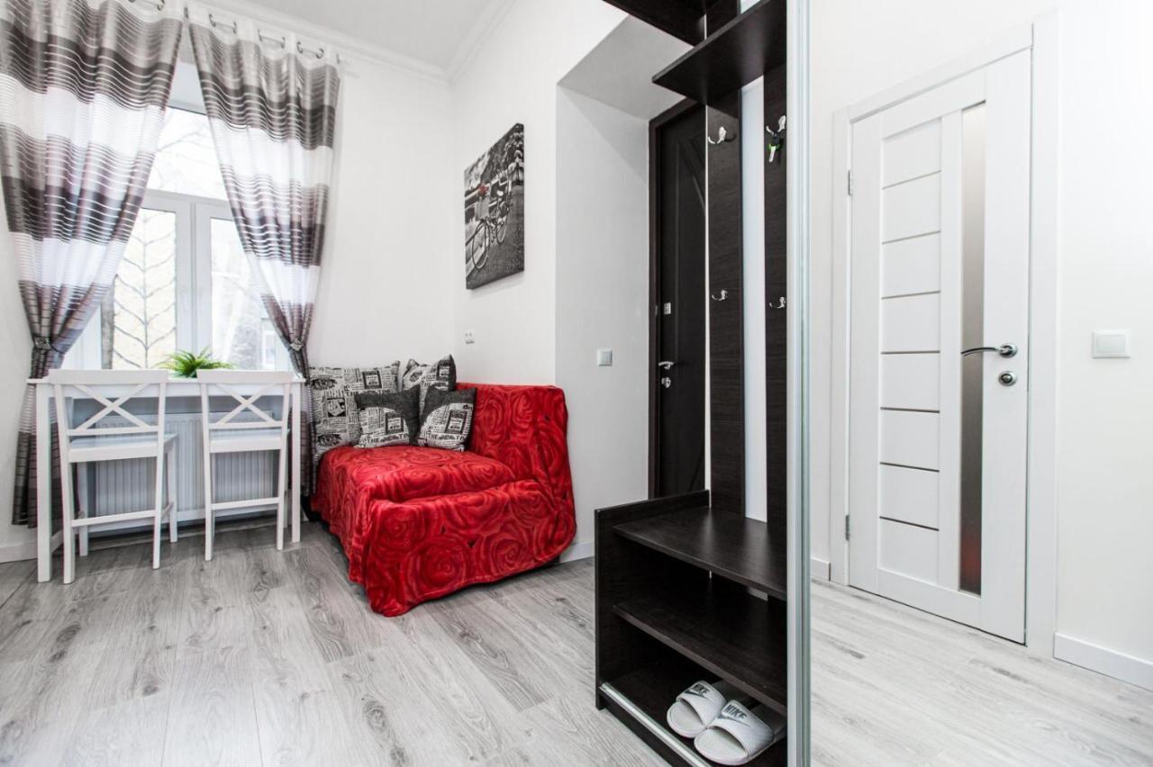 Однокомнатная Форум-центр Apartment Лвив Екстериор снимка